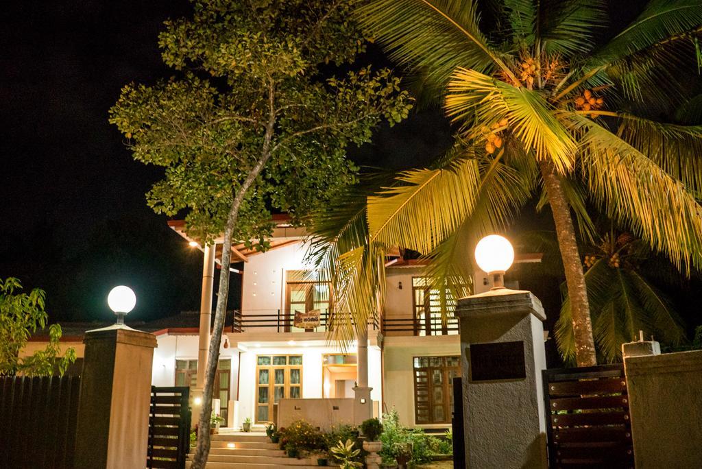 The Breeze Pinnawala Pinnawala  Exterior photo