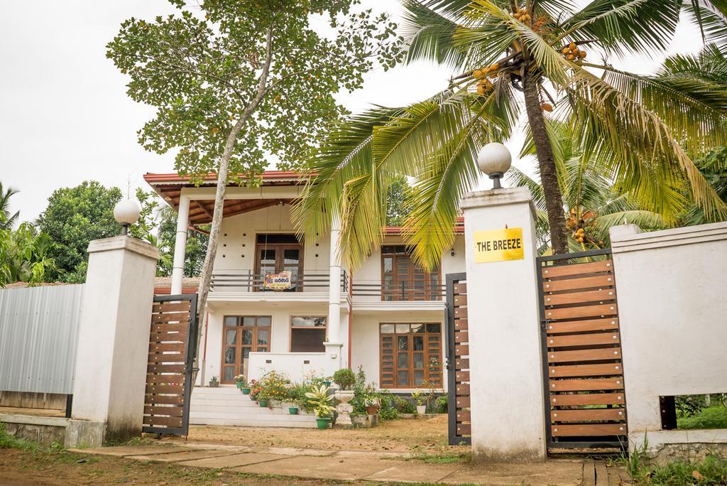 The Breeze Pinnawala Pinnawala  Exterior photo